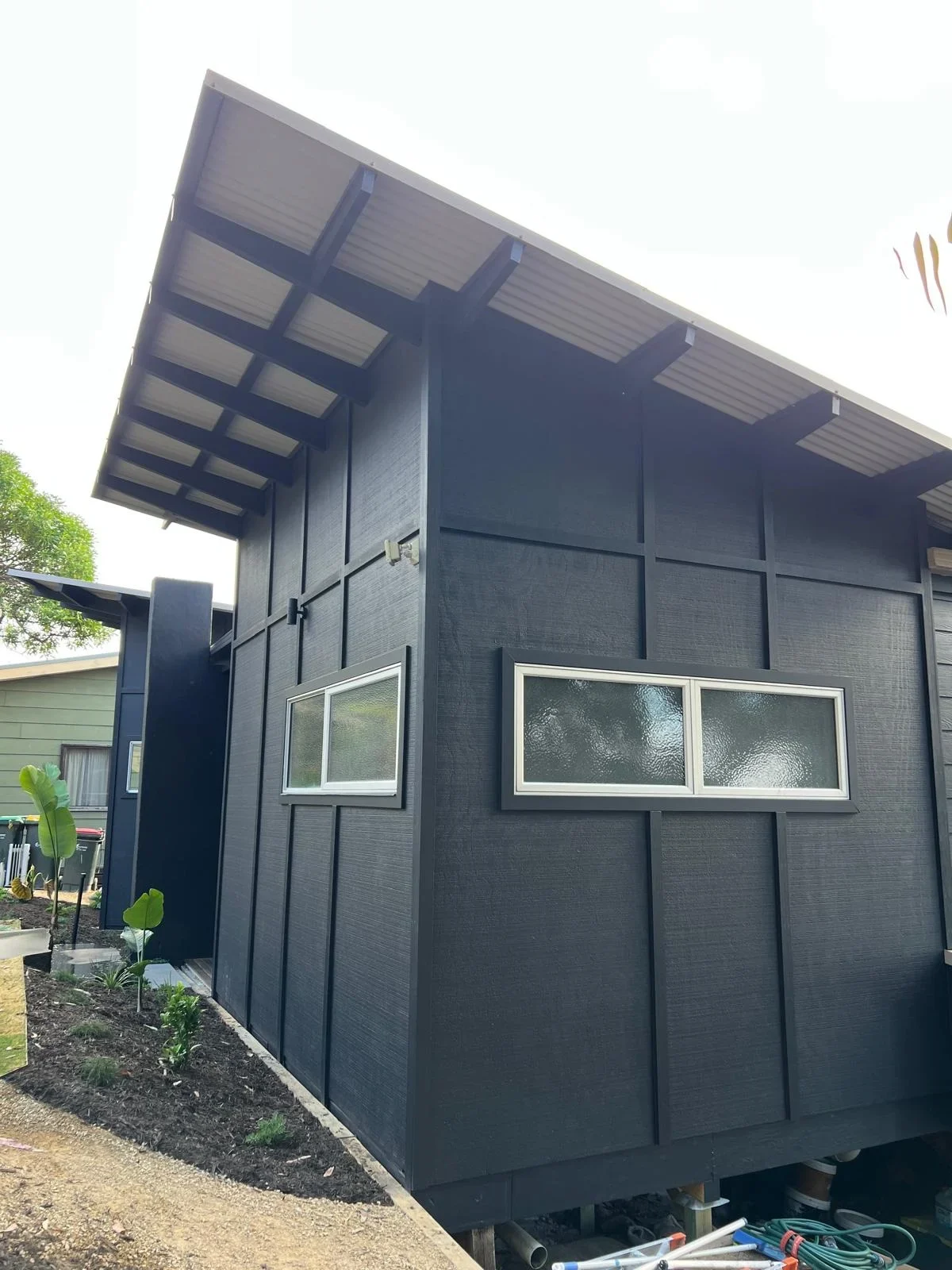 best time to paint house Geelong