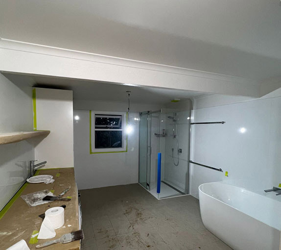 Flat white ceiling finish in renovated bedroom, Geelong