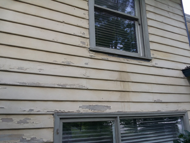 Peeling paint on a 1960s weatherboard home in Highton before exterior repaint by Fairhaven Painting